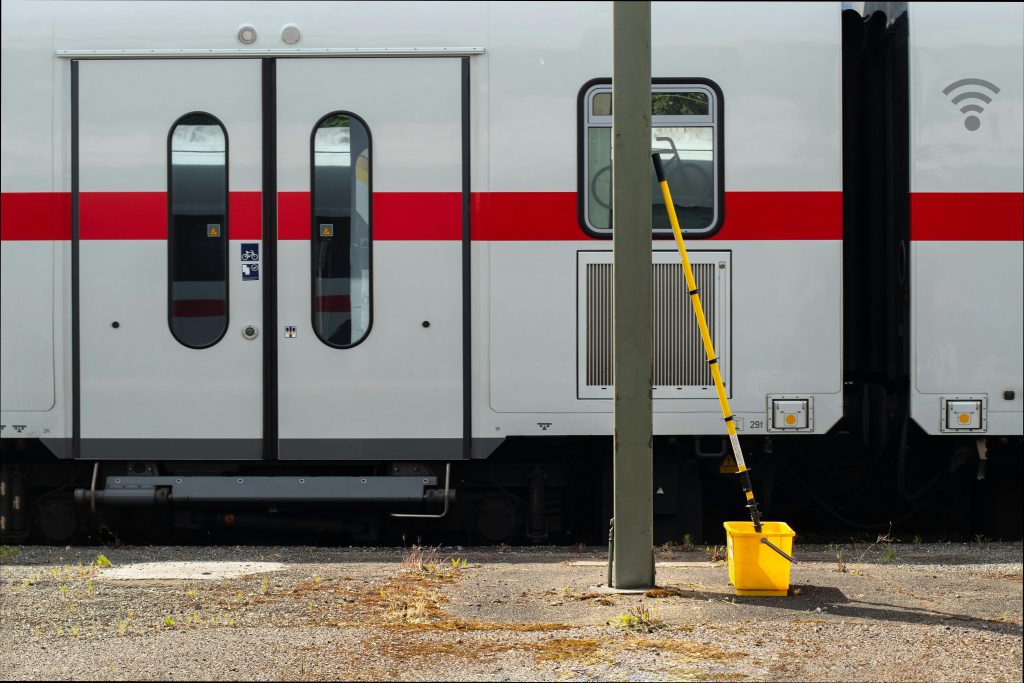 Schoonmaakdiensten voor Treinstations