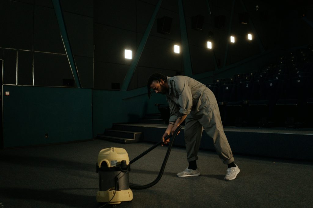 Schoonmaakdiensten voor Theaters & Bioscopen